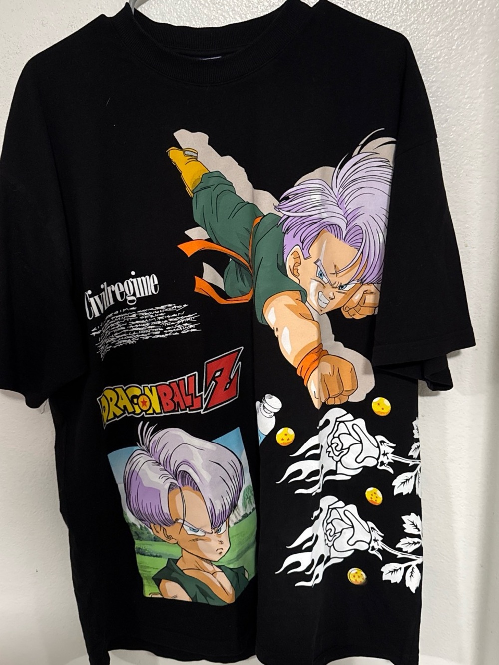 Dragon Ball Z Trunks Graphic Short-Sleeve Tee - Black